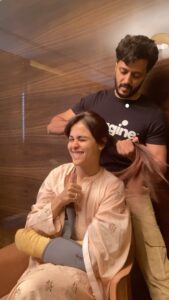 Genelia D'Souza Instagram - I need somebody who can love me at worst ❤️❤️❤️- @riteishd