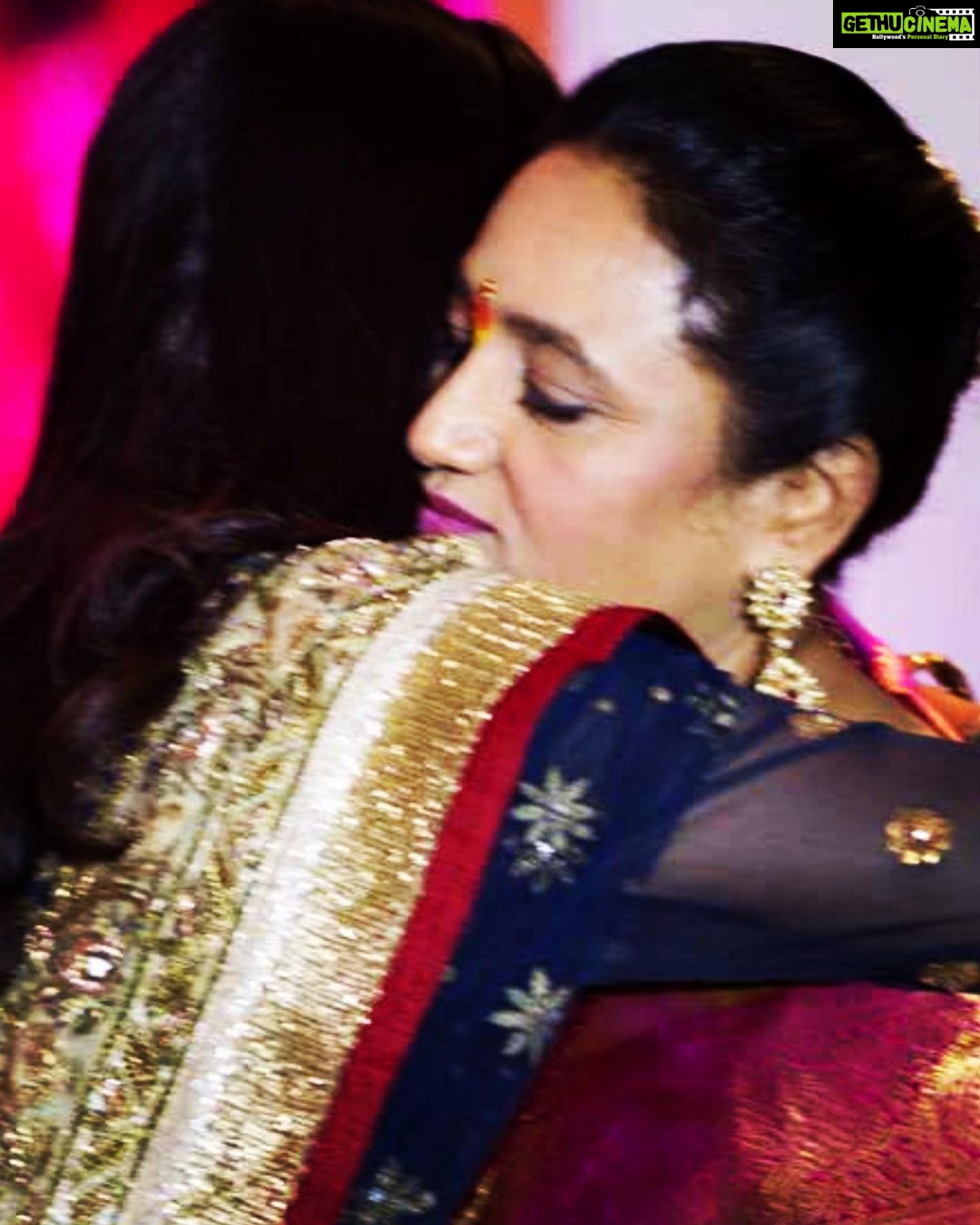 Genelia D'Souza Instagram - “ A daughter-in-law cannot be perfect by herself, a mother-in-law helps her to be one” Happy Birthday Aai❤️ .To all our endless conversations, to loving our most Favourite man in different ways but most importantly to these endless hugs which is sometimes all I need ❤️ I Love you Always and Forever