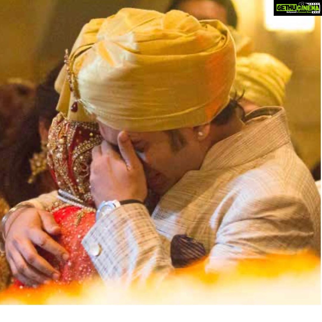 Genelia D'Souza Instagram - And this picture speaks a thousand words.. I know I mean the world to you but when I see this picture it makes me believe how blessed I am to have you Nigu Pigu ❤️ “We may be as different as the sun and moon, but the same blood flows through our hearts.. I will always need you,,as much as you need me” Happy RakshaBandhan Nigu❤️#brotherlove💙 #luckytohaveyou