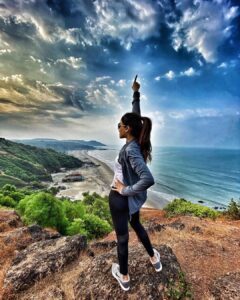 Genelia D'Souza Instagram - On top of the world... 📷- @riteishd Vagator Beach, Goa
