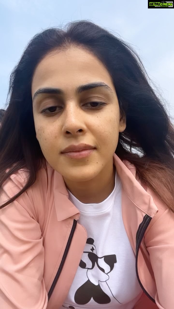 Genelia D'Souza - 2.8 Million Likes - When your son thinks his Aai has lost it but still plays on..
#reelitfeelit
#bringonsomemadness
