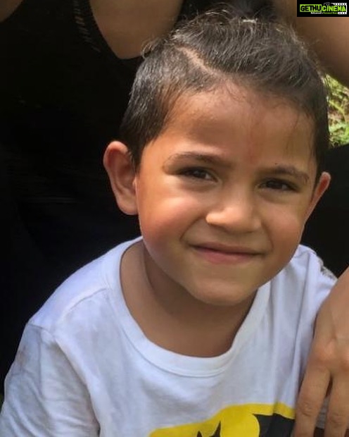 Genelia D'Souza Instagram - My Dearest Darling Azai.. I want you to know everytime I see you I feel so proud to know you, I love the way you run, jump, talk and I love how amazingly brought up you are.. You are special and I promise I knew that even before you were born..I haven’t spend enough of time with you but I promise to make up for it once I’m back.. You are going to be an amazing little man and I’m going to always be so proud of you .. The Rs send all their love and fist bumps to you @kanchikaul @shabirahluwalia