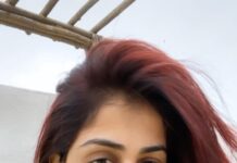 Genelia D'Souza Instagram - Koi Shak??? #reelmadness #goodbreak