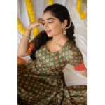 Gouri G Kishan Instagram - #tamaradiwali X Outfit and Jewellery : @tamarachennai MUA : @kabooki_mua Hair : @jamunadevraj Photography : @harini_sarathy Decor : @thebells_decors