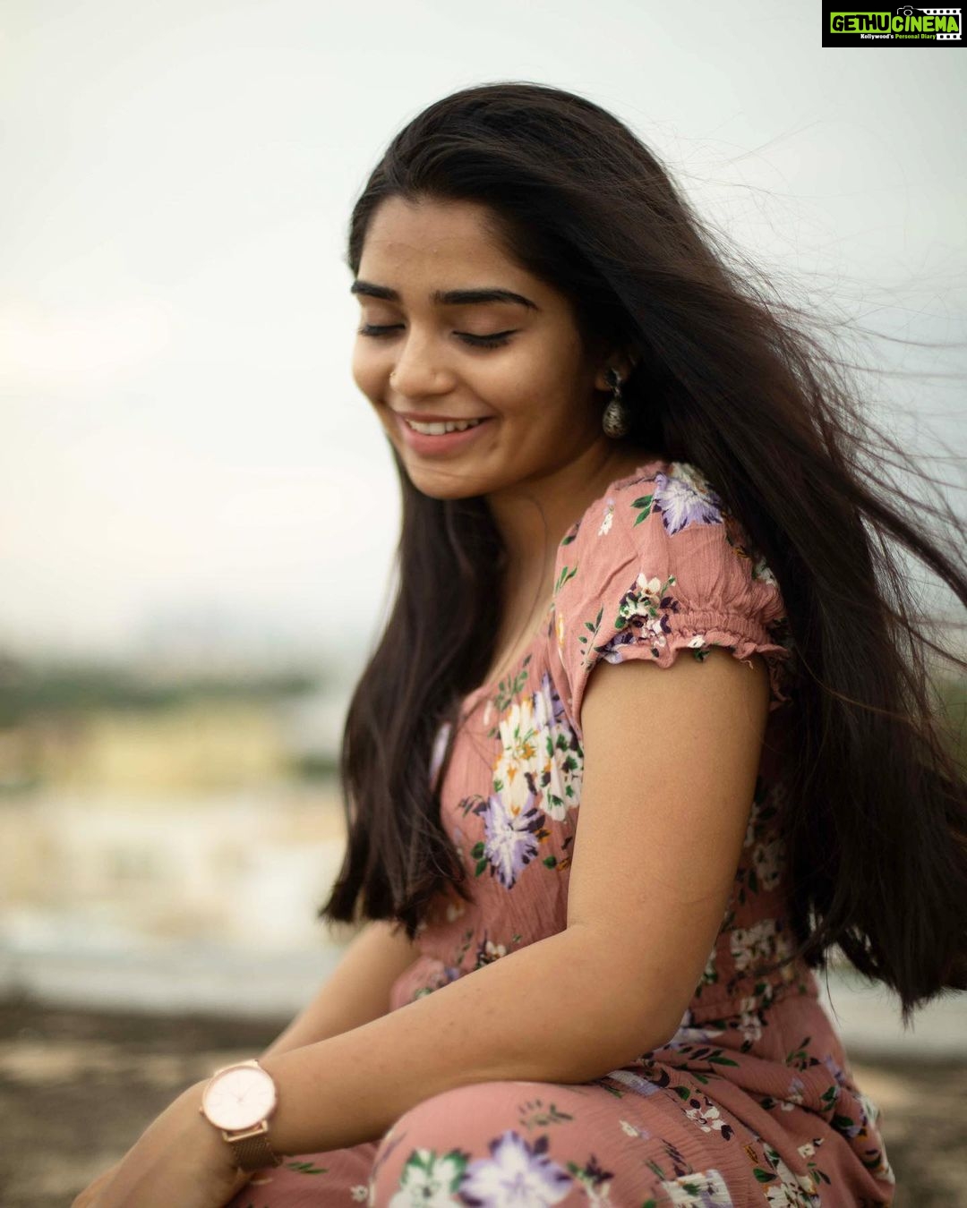 Gouri G Kishan - 169.3K Likes - How Chennai makes me feel 🥰
📸- @aj_ajay_kumar