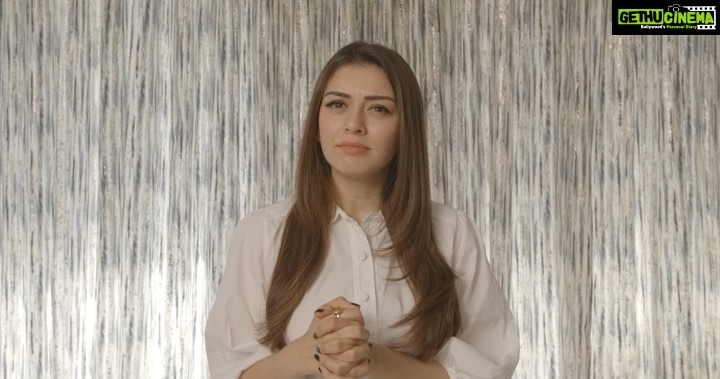 Hansika Motwani Instagram - Listen to this inspiring poem - #MyHairIsMe #ParachuteAdvansed verum thala mudi nu sollatheenga Ithu verum Thala mudi illa naan hair band vechu kattinathu ilzhai izhai ya naan edutha uruthiyana mudivunga indha Kathula methakarathu ennoda Siragu nga ithula en peyar pathinchu irukku ithu verum mudi illa ithu than naan En thalai mudi, En Uyir If it moves you like it moved me, narrate it in your voice and post your video. I will pick and repost my favourite one! Don’t forget to tag @ihansika, @parachute_advansed with #MyHairIsMe #ParachuteAdvansed Swipe left and watch the heart-warming video of Parachute Advansed.