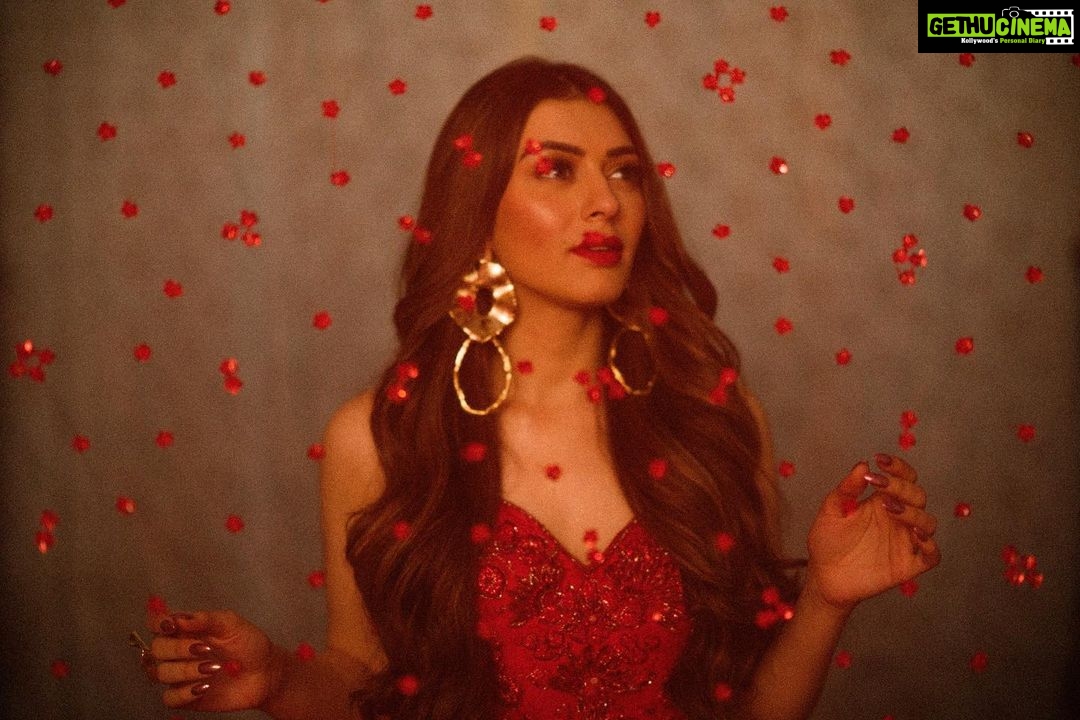 Hansika Motwani Instagram - ♥️