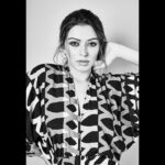 Hansika Motwani Instagram – 🖤♠️♣️