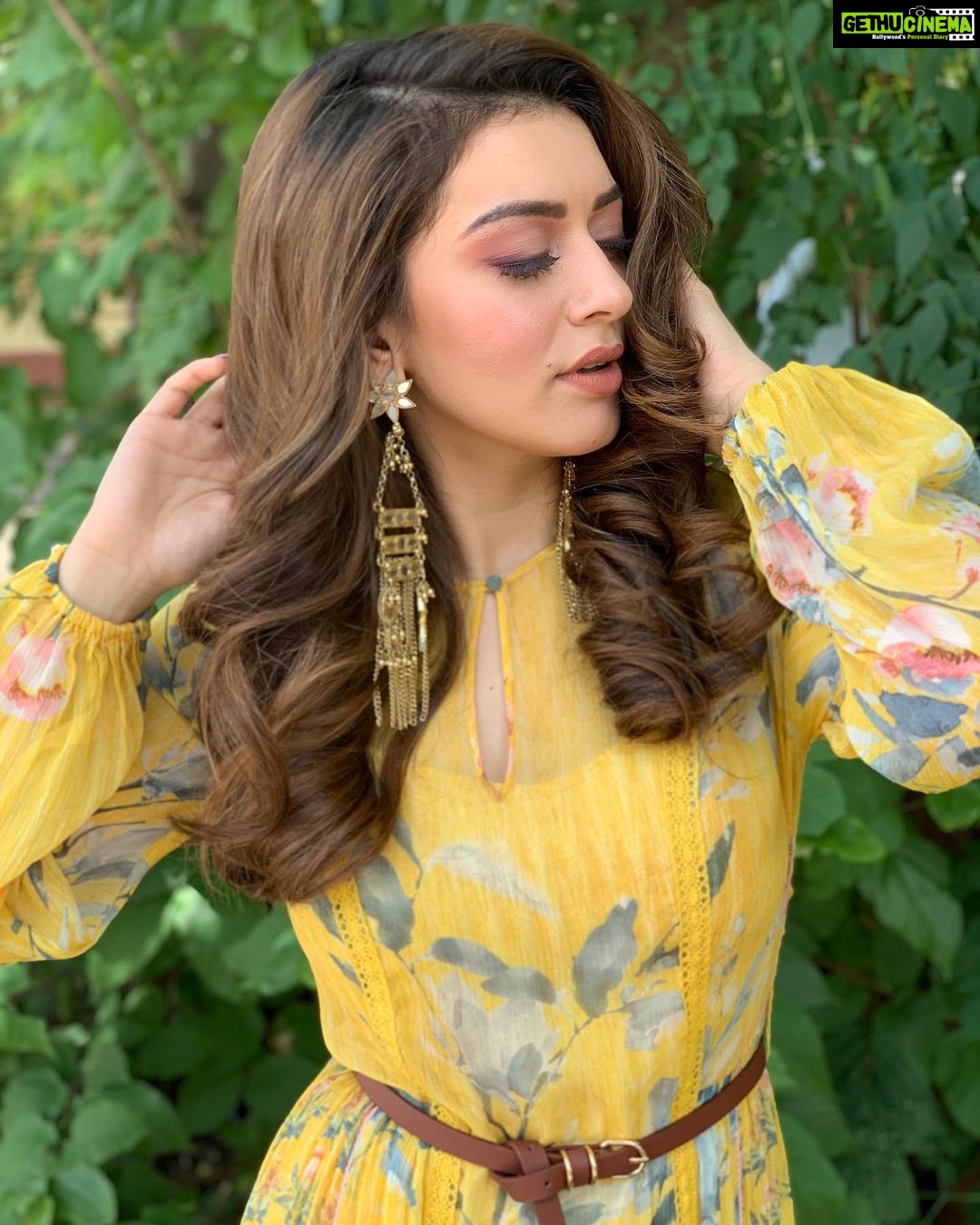 Hansika Motwani Instagram - 💛