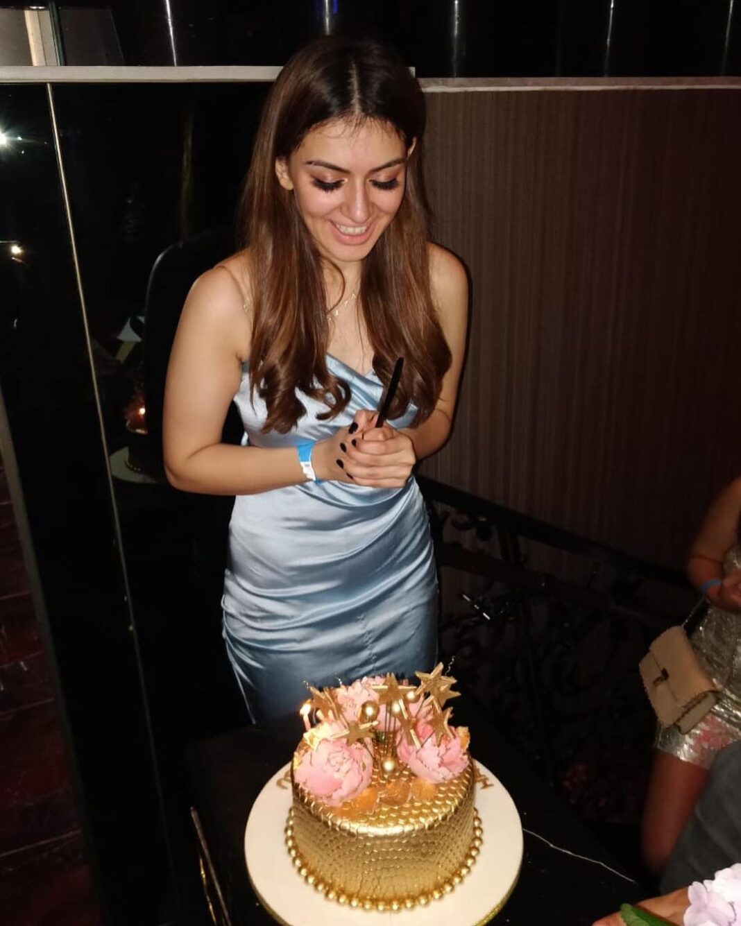 Hansika Motwani Instagram - Couldn’t have asked for a better birthday. 😇 #contended 9-8-2019 ✨