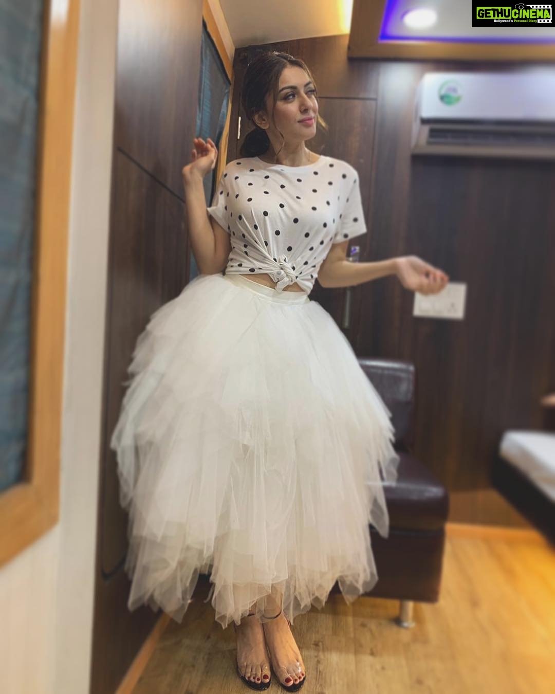 Hansika Motwani Instagram - No one is you. That’s your power✨💫