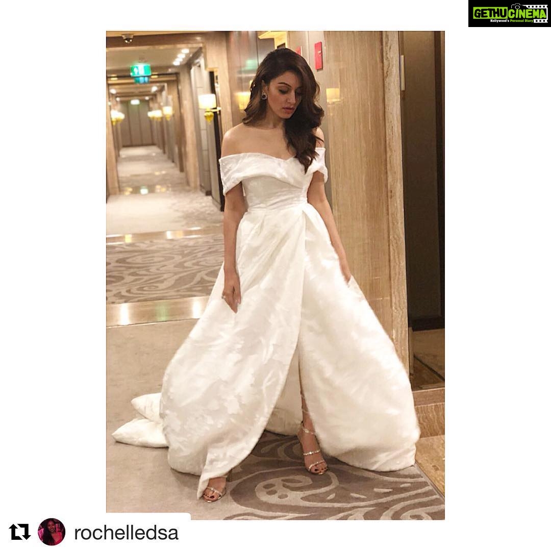 Hansika Motwani Instagram - #Repost @rochelledsa with @get_repost ・・・ @ihansika looking absolutely stunning dressed in @millanova_official • @essensejewel • @trufflecollectionindia ❤ Styling 👭 @rochelledsa @anishagandhi3 #LoveThisLook