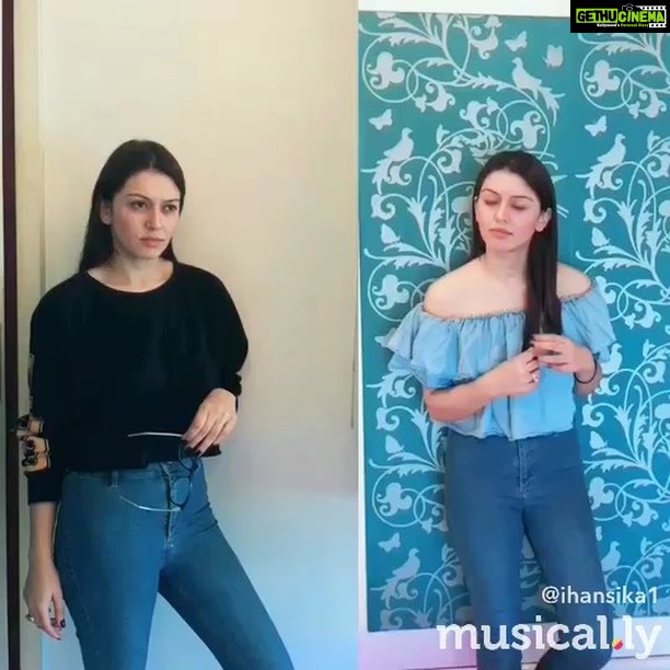 Hansika Motwani Instagram - #duet with @ihansika1 (made by @ ihansika1 with @musical.ly) ♬ You are just jealous - bollywooddialogues. #musicallyapp #bollywooddialogues #Youarejustjealous #music #musicvideo #musical #musica #followme #ad #bestoftheday #instadaily @musical.ly #republicday🇮🇳