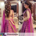 Hansika Motwani Instagram - #Repost from @ritikahairstylist with @instasave.app. shooting with Hansika for saravanastores bridal look photo shoot #hairbyme makeupby @makeupbyafsar #shooting#chennai#tollywood#kollywood#bollywood#actress#bollywoodactress#bollywoodreport#ilovemyjob#messyhair#hairstyles#makeupandhair @ihansika