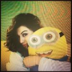 Hansika Motwani Instagram - 800k on Instagram 💃🏻💃🏻yay . Thank you everybody . Sending you all lots of love n light . Me n my lil minion love you guys 💋