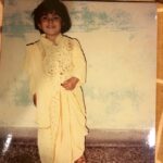 Hansika Motwani Instagram - #somewhereinthe90s not a #throwback but a #flashback #babyme #smilinglikeabrat #mamasdaughter ✨😘😊⭐️🍼🍭👶🎀