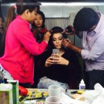Hansika Motwani Instagram - Early morning #princess-mode #makeup #hair #glam-up . #lights #camera #action 💅💄👑