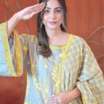 Hina Khan Instagram – Lets join hands to appreciate the valour of our real Heroes our Army men. The Heroes who risk it all for our country’s safety and well-being of our people. We will forever be grateful for their everlasting dedication. Dil se aapke #SaahasKoSalaam 

Aap sab bhi abhi apne wishes aur thank you notes hamare frontline heroes ke liye share kar sakte hai on www.mumbaidiaries.in 

Every message counts! #mumbaidiariesonprime #Ad