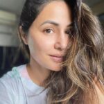 Hina Khan Instagram – There is a beauty in Simplicity 😇