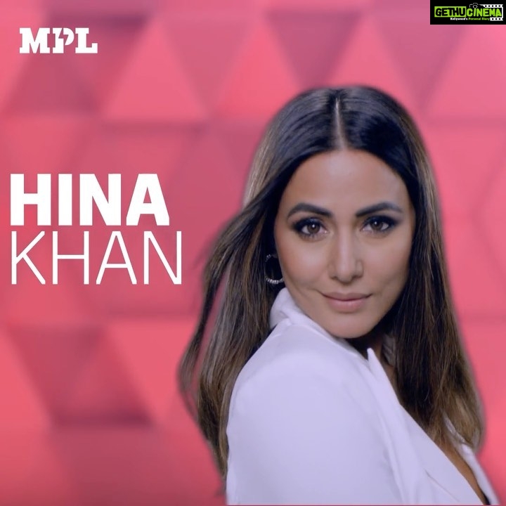Hina Khan Instagram - Slice 'em up real nice,! Play Fruit Dart on MPL and win exciting prizes! Download the app from mpl.live! @plaympl #SliceThemNice #Hina #RealBBWinner #SherKhan #BossLady #GameFaceOn #GamingApp #MPL #MPLBiggBoss #GamersOfInstagram #Instagram #LargestGamingApp #BBLove #FruitDart