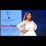 Hina Khan Instagram - 🤍 Thank you designers Karan & Leon of @karleofashion for having me as your muse at the @timesfashionweek . @salehayohann