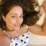 Hina Khan Instagram - Lazy Sundays 🍳🧀🥐🥗