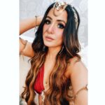Hina Khan Instagram - She’s Coming 🐍