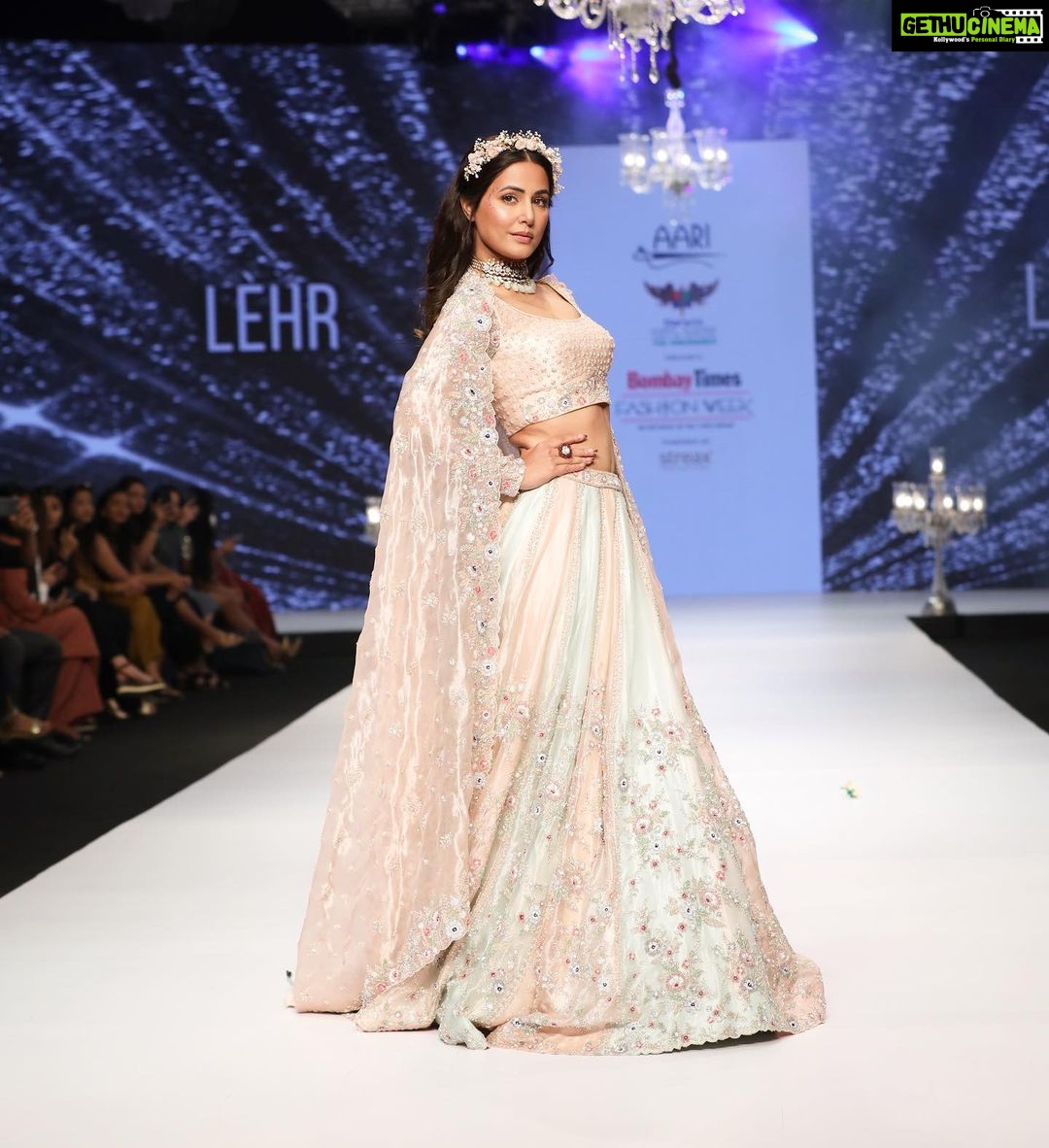 Hina Khan Instagram - I mean it, When I say I wear my confidence🧚‍♀️ Truly honoured to walk for label @aariindia at the @timesfashionweek Thank you Amit Gada for having me as your muse. This Experience felt nothing less than Ethereal! @bombaytimes @salehayohann Glamsquad @sachinmakeupartist1 @hairbydrishya