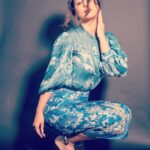 Hina Khan Instagram – Hacked Promotions 🦋 
Outfit @hemantandnandita
Jewellery @zohra_india
Heels @zara
Styled by @sayali_vidya
MUA @satyamakeupartist
Hairstylist @sayedsaba
📸 @rishabhkphotography