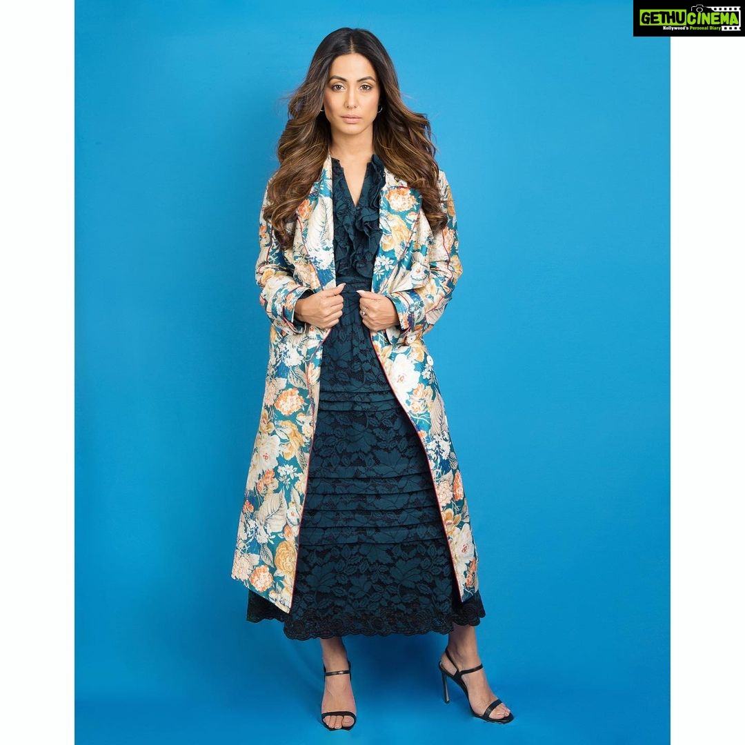 Hina Khan Instagram - Hacked promotions 👁 Look by @hemantandnandita Heels @zara Styled by @sayali_vidya MUA @sachinmakeupartist Hairstylist @sayedsaba 📸 @onegreymood