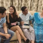 Hina Khan Instagram - La Familia #HomeSicknessStriked #MajorMissingScenes