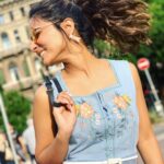 Hina Khan Instagram – When your dress paints the sky blue 🦋 #HappyMe
