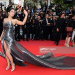 Hina Khan Instagram - @festivaldecannes Gown @alinlekal @mephistophelesproductions Jewellery by @ azotique Heels @dech_barrouci Styled by @sayali_vidya MUA @lizbombenmakeup @sachinmakeupartist Hair stylist @georgianateers @sayedsaba