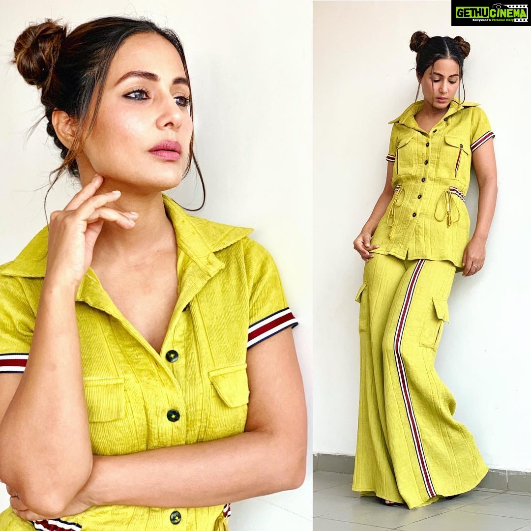 Hina Khan Instagram - #StayChic #AboutLastNight for Box Cricket League season 4. Watch out for this season, it’s full of entertainment, fun and amazing matches. @ektaravikapoor . Outfit @mirpurimaheka