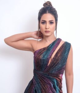 Hina Khan Instagram - Do it big, do it right & do it with style. Thank you #IndianTellyAwards for such a fabulous evening and thank you for honouring me with Best actor negative Popular & Jury choice both. #Gratitude. Gown by @lmanedesigns Earrings by @minerali_store Rings by @minawala_jewellers Heels by @intoto.in Styled by @sayali_vidya 📸 by @rishabhkphotography