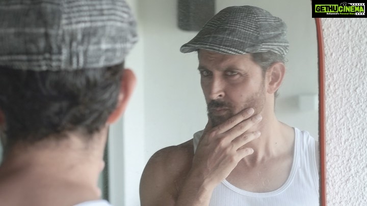 Hrithik Roshan Instagram - Beardos define the rules! 😎 Officially joining the Club! I’m a Beardo. Just launched - Beardo VIP Club - an exclusive destination for select Beardos. Sign up to be a part of the community with me and let’s get growin' together. Check it out on www.beardo.in #BeardoVIPClub #AlwaysABeardo #Beardo