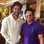 Hrithik Roshan Instagram – Rohan Bhatnagar with the Master Blaster-  Sachin Tendulkar. Thank you for your wishes for #Kaabil.