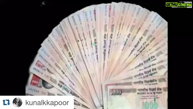 Hrithik Roshan Instagram - #Repost @kunalkkapoor with @repostapp. ・・・ It takes only 2000 rupees to help an entire village in drought stricken Maharashtra for a day. That's how much we pay for a few movie tickets or a couple of drinks at a club. It's time we helped the people that put food on our plates. We are trying to help 35 villages in the Beed district. Pls donate and share this campaign : http://bit.ly/20JHxoQ @kettoindia
