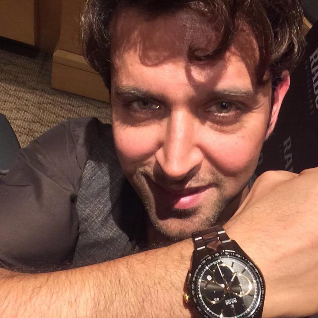 Hrithik Roshan Instagram - #Repost @gqindia with @repostapp. ・・・ Hi, #HrithikRoshan, nice to see you and your #Rado HyperChrome chocolate brown chronograph. #watch #Selfie #GQExclusive #WatchThisSpace.