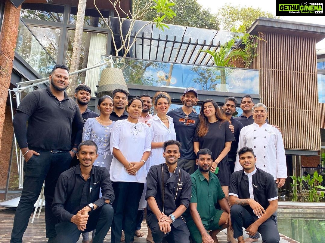 Hrithik Roshan Instagram - Dear Vedant , what you have created here is nothing less than paradise on earth. We have had the best time at Vescapes ! And can’t wait to be back !! Huge congratulations and good luck ! My thanks to the entire staff that took such amazing care of us. Gunjan and Tara thanks for being the best hosts :) see you guys soon ! @vedant9 @vescapes and #villainpalms #bestplaceingoa #goa