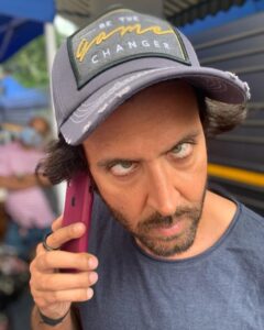 Hrithik Roshan Instagram - This call could have been a whatsapp message. 😌