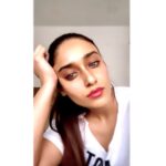 Ileana D’Cruz Instagram – Interrupted cleaning to <=> try on 
unnecessary lipstick <=> take unnecessary selfie <=> use unnecessary filter <=> and then post said ‘unnecessary’ness 💁🏻‍♀️