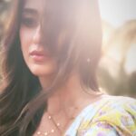 Ileana D'Cruz Instagram - Sunshine, lollipops and rainbows 🎵 🎶 And now you can’t get the song outta your head. You’re welcome. 😊