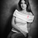 Ileana D'Cruz Instagram - Simple actions in our daily lives can help bring us closer to a world without breast cancer - encouraging friends & family to get yearly health check-ups, schedule an annual mammogram if 40 years or older, wear a pink ribbon in support of the cause, focus on eating healthy, attend educational events or donate money to fund critical research time. It’s #TimeToEndBreastCancer. Renowned photographer, @rohanshrestha has created an emotional and impactful #WhiteTSeries to inspire a digital wave of awareness and fundraising - to create a Breast Cancer free world. ⁣⁠⠀ Join us in our mission by uploading a photo of a pink-themed look with the hashtags #TimeToEndBreastCancer #BCCIndia2019. For every public post/story on Instagram with the hashtags in October 2019, the campaign will donate Rs. 10 on your behalf to fund breast cancer awareness initiatives, research, education, and medical support.