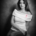 Ileana D’Cruz Instagram – Simple actions in our daily lives can help bring us closer to a world without breast cancer – encouraging friends & family to get yearly health check-ups, schedule an annual mammogram if 40 years or older, wear a pink ribbon in support of the cause, focus on eating healthy, attend educational events or donate money to fund critical research time. It’s #TimeToEndBreastCancer. 
Renowned photographer, @rohanshrestha has created an emotional and impactful #WhiteTSeries to inspire a digital wave of awareness and fundraising – to create a Breast Cancer free world. ⁣⁠⠀
Join us in our mission by uploading a photo of a pink-themed look with the hashtags #TimeToEndBreastCancer #BCCIndia2019. For every public post/story on Instagram with the hashtags in October 2019, the campaign will donate Rs. 10 on your behalf to fund breast cancer awareness initiatives, research, education, and medical support.