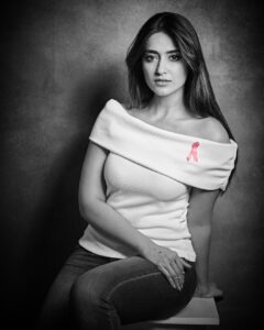 Ileana D'Cruz Instagram - Simple actions in our daily lives can help bring us closer to a world without breast cancer - encouraging friends & family to get yearly health check-ups, schedule an annual mammogram if 40 years or older, wear a pink ribbon in support of the cause, focus on eating healthy, attend educational events or donate money to fund critical research time. It’s #TimeToEndBreastCancer. 
Renowned photographer, @rohanshrestha has created an emotional and impactful #WhiteTSeries to inspire a digital wave of awareness and fundraising - to create a Breast Cancer free world. ⁣⁠⠀
Join us in our mission by uploading a photo of a pink-themed look with the hashtags #TimeToEndBreastCancer #BCCIndia2019. For every public post/story on Instagram with the hashtags in October 2019, the campaign will donate Rs. 10 on your behalf to fund breast cancer awareness initiatives, research, education, and medical support.