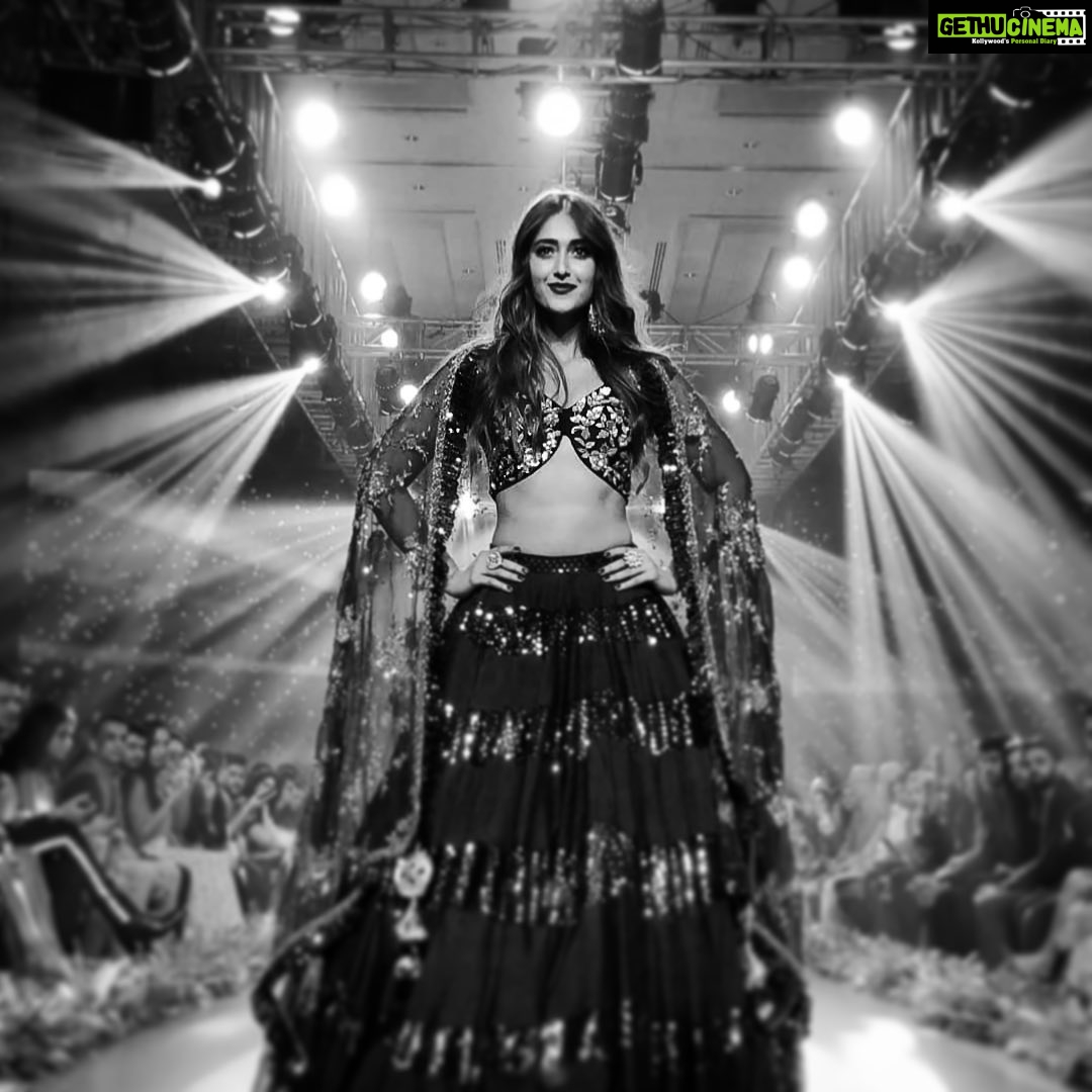 Ileana D'Cruz Instagram - I didn’t fall. - - But more importantly @vikramphadnis what a beautiful collection and such a splendid show ♥️♥️♥️
