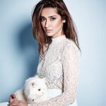 Ileana D'Cruz Instagram - You can’t plot world domination without a fluffy white cat in your lap 🙅🏻‍♀️ - - - 📸 @rohanshrestha 💥