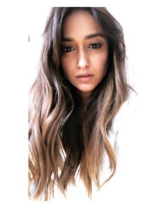 Ileana D'Cruz Instagram - How I look at doughnuts 🍩