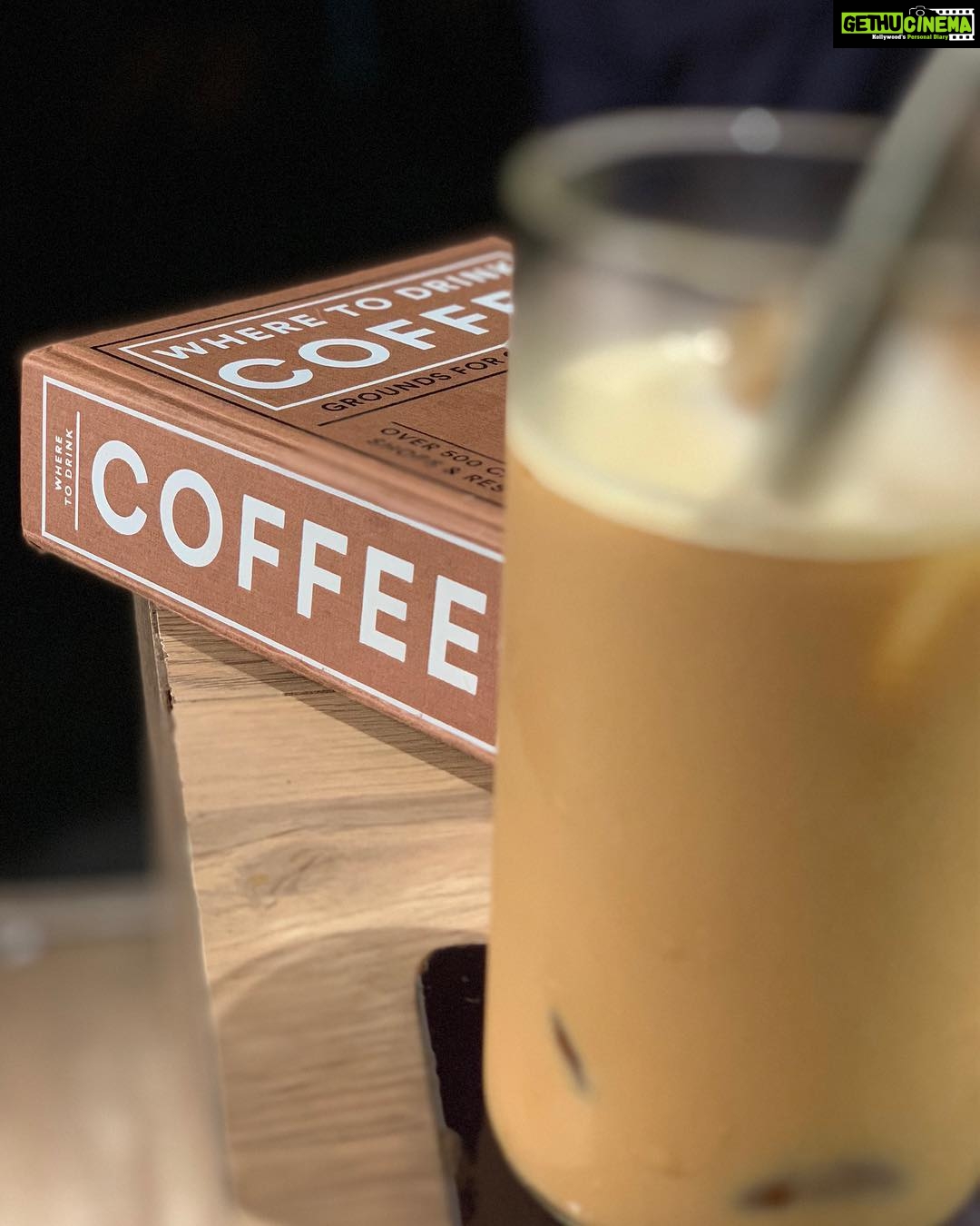 Ileana D'Cruz Instagram - If there’s anything I love more than coffee, it’s taking photos of coffee ☕️ #shotoniphonexs #portraitmode #coffeeaddict KCROASTERS